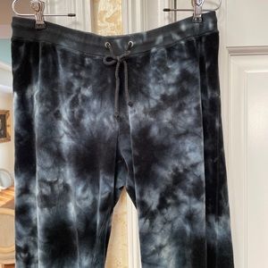 Velour tie die pants. REDZONE elastic waist drawstring. Grey black